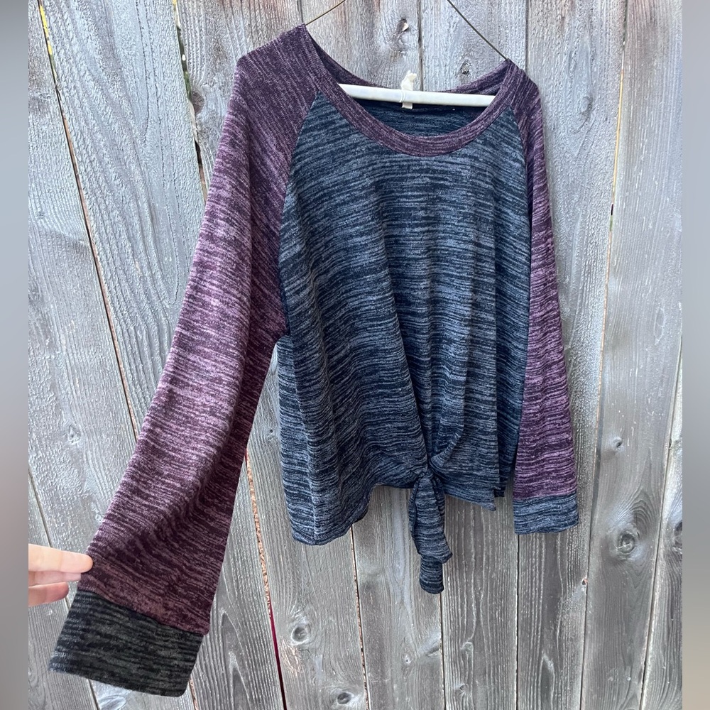 M Libby Story EUC sweater